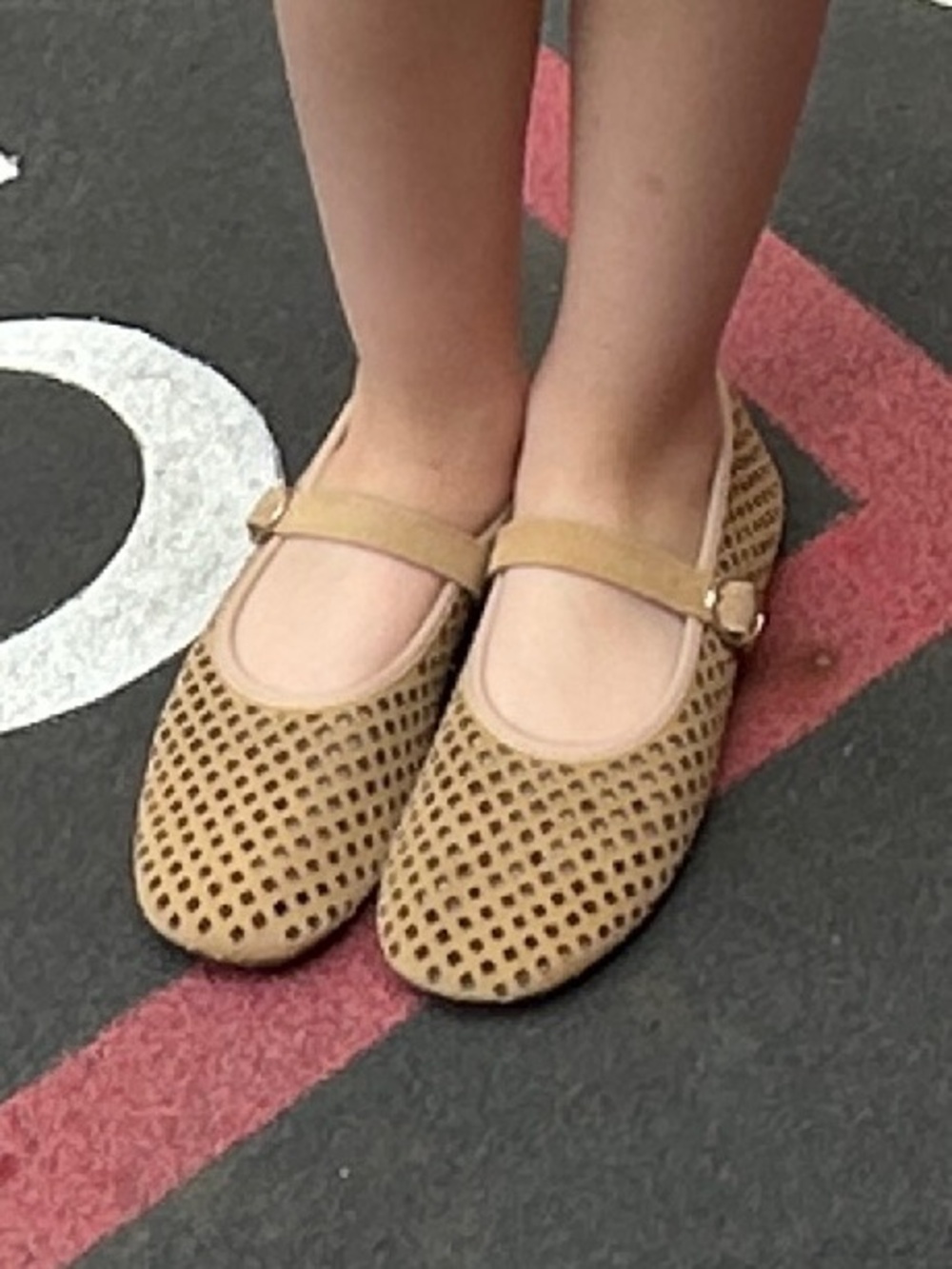 EUC ZARA Girls Tan Ballet Flats in Size 12 - Picture 7 of 7